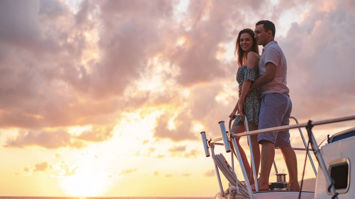 How to Find Real, Long Lasting Love Without Seeking It